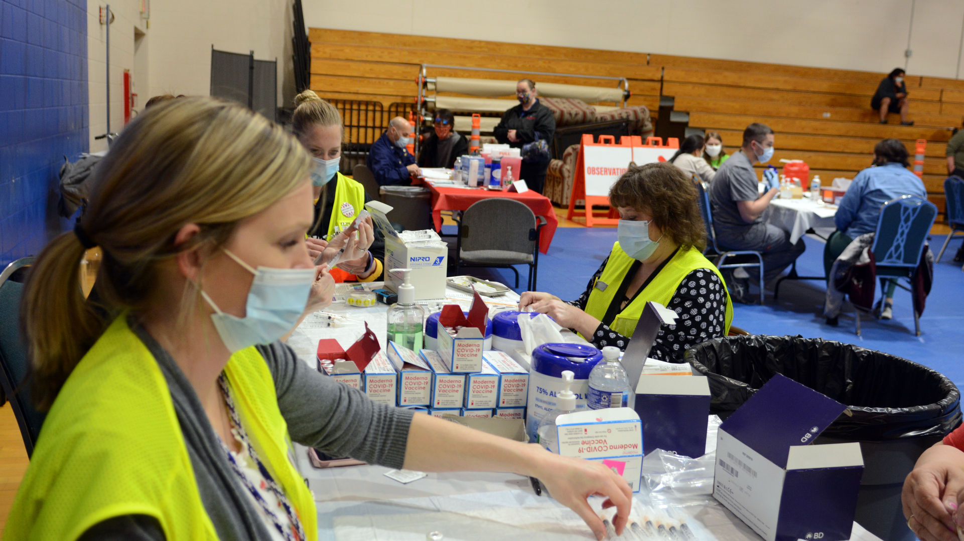 Baraboo community vaccination clinic, March 31